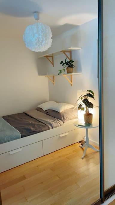 Comfortable Apartment In Warsaw Bielany Exterior foto